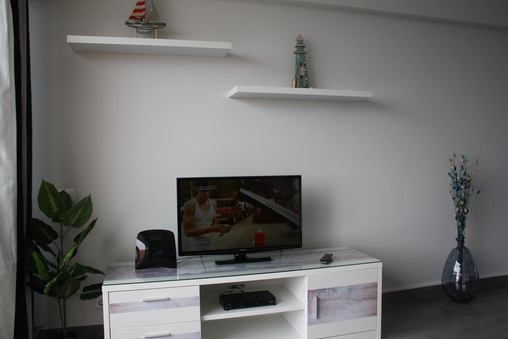 Ventur Flat Apartment Canico  Bagian luar foto